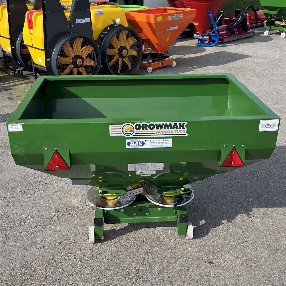 Rasipač 800L